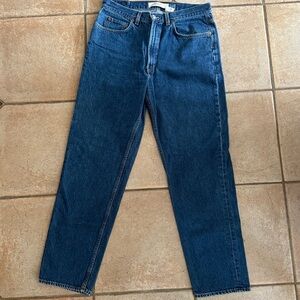 Men’s GAP Easy Fit Jeans - Classic Blue. Look brand new, very gently worn, 35x32